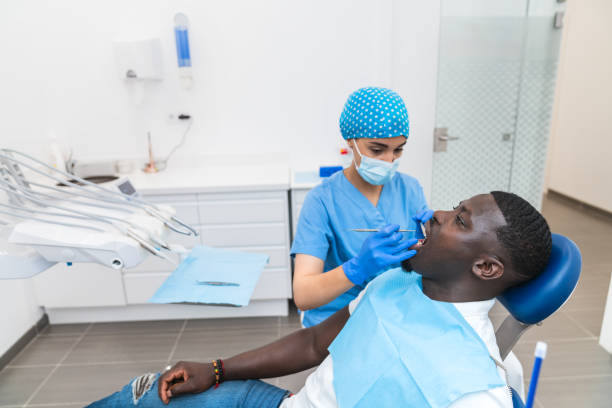 Best Emergency Tooth Extraction in Haubstadt, IN